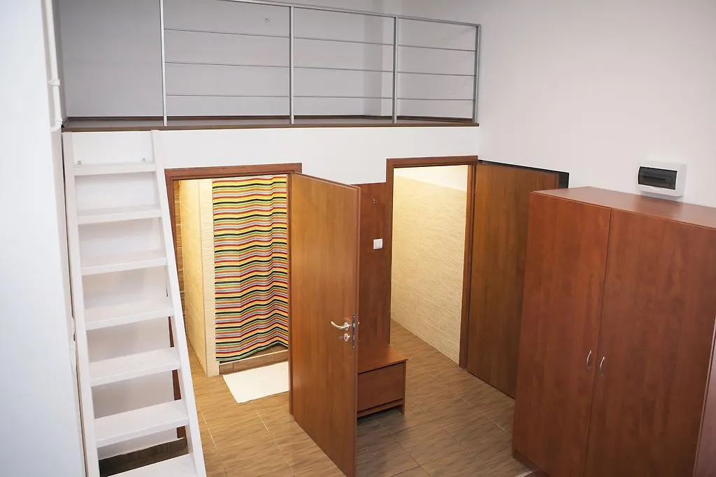 Cute Downtown Studios Budapest Apartment