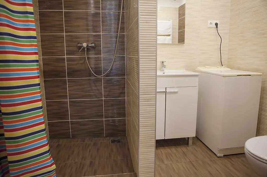 Cute Downtown Studios Budapest Apartment