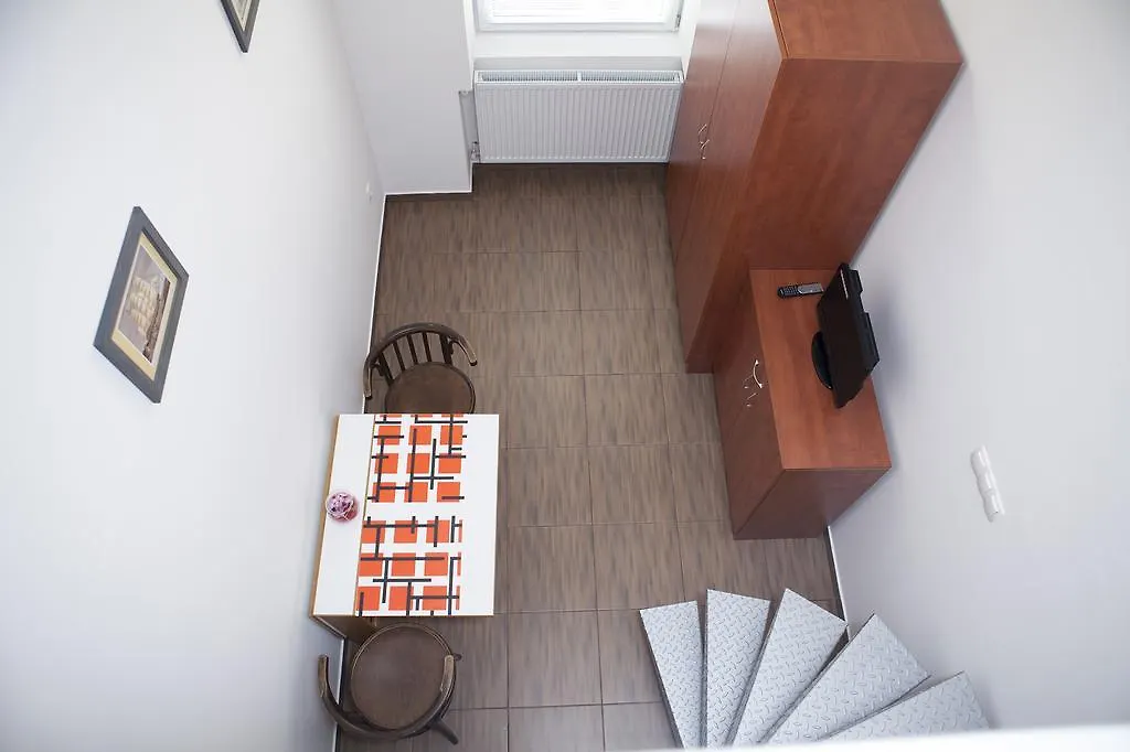Cute Downtown Studios Budapest Apartment